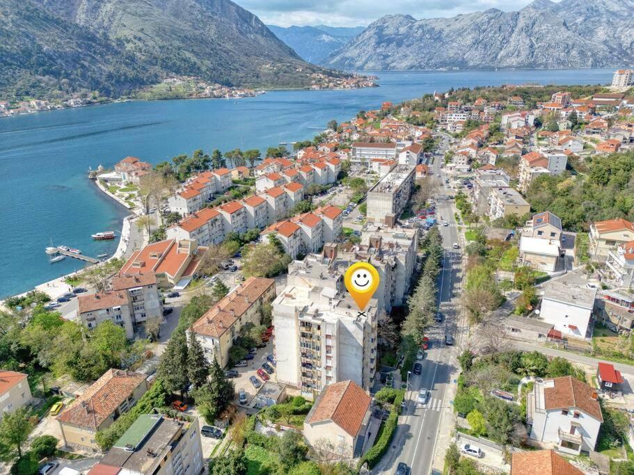 Cozy Nest Apartment- Central And Seaboard With Elevator Kotor Kültér fotó
