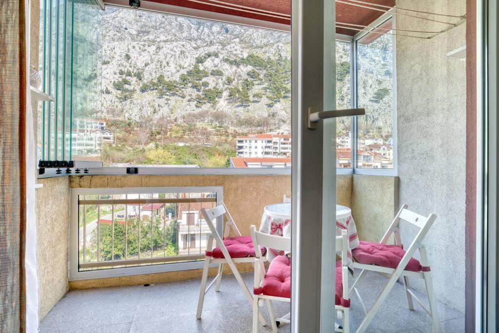 Cozy Nest Apartment- Central And Seaboard With Elevator Kotor Kültér fotó